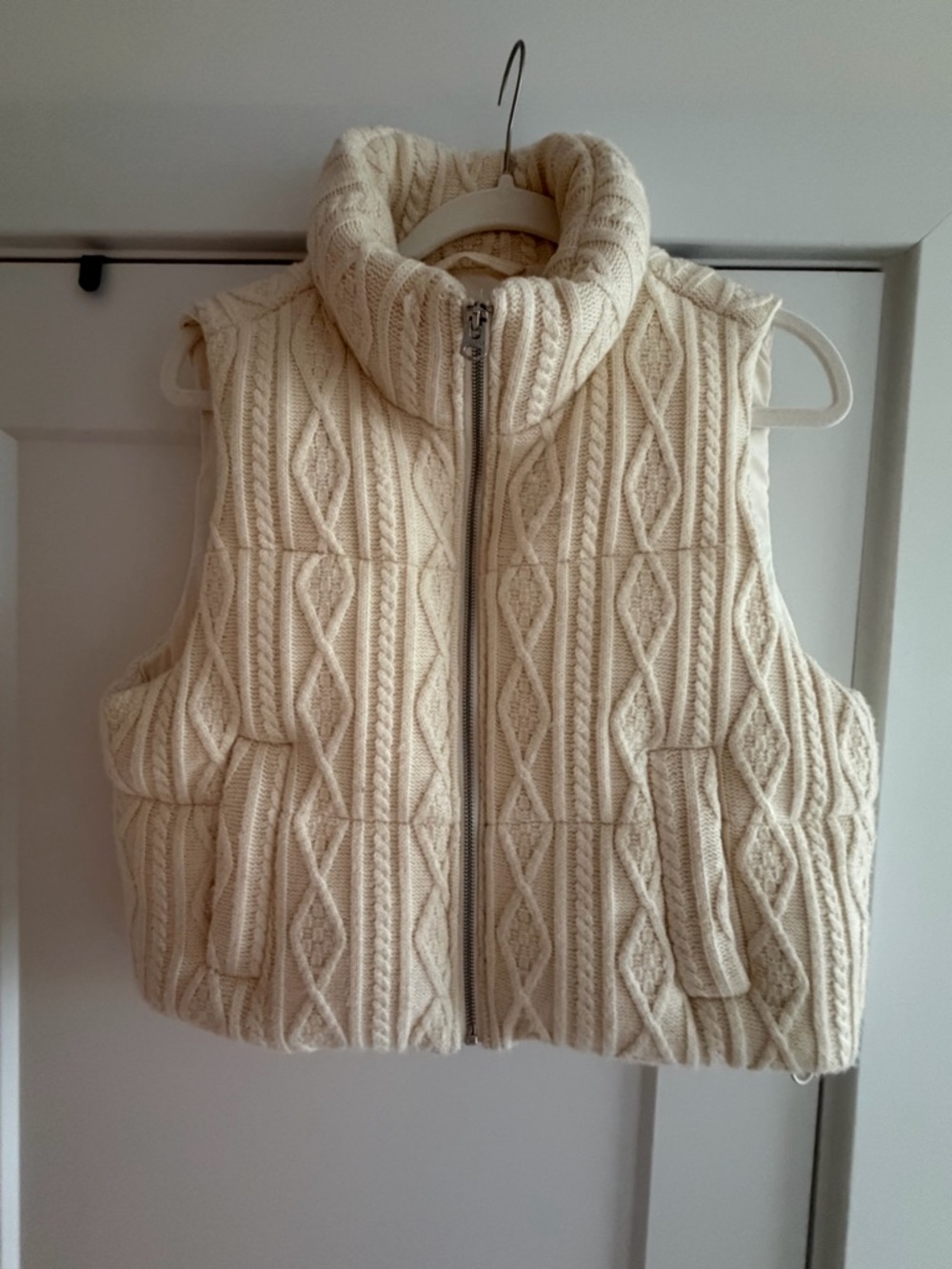 Hollister Cream Cable-Knit Puffer Vest